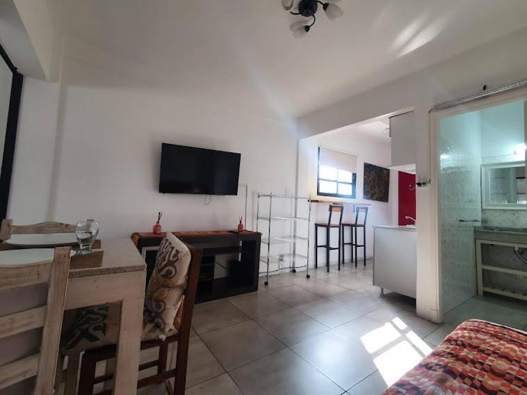 Viamonte Centro Apartment บัวโนสไอเรส ภายนอก รูปภาพ